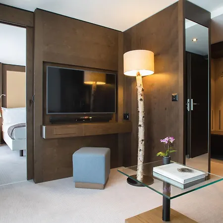 Ambassador Otel Crans-Montana