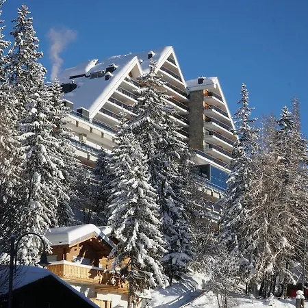 Ambassador Otel Crans-Montana
