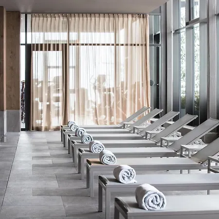 Ambassador Hotel Crans-Montana