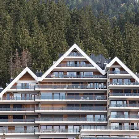 Ambassador Otel Crans-Montana