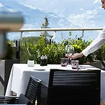 Hotel Ambassador